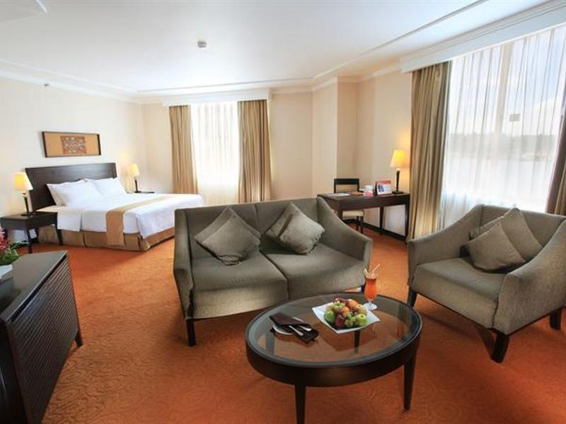 Swiss-Belhotel Papua Jayapura Exterior foto